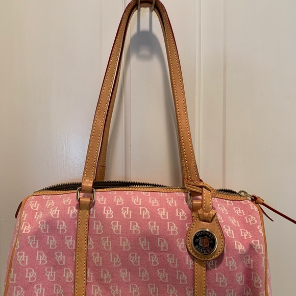 Dooney & Bourke - Women’s Barrel Bag / Purse NWOT - Picture 2 of 14